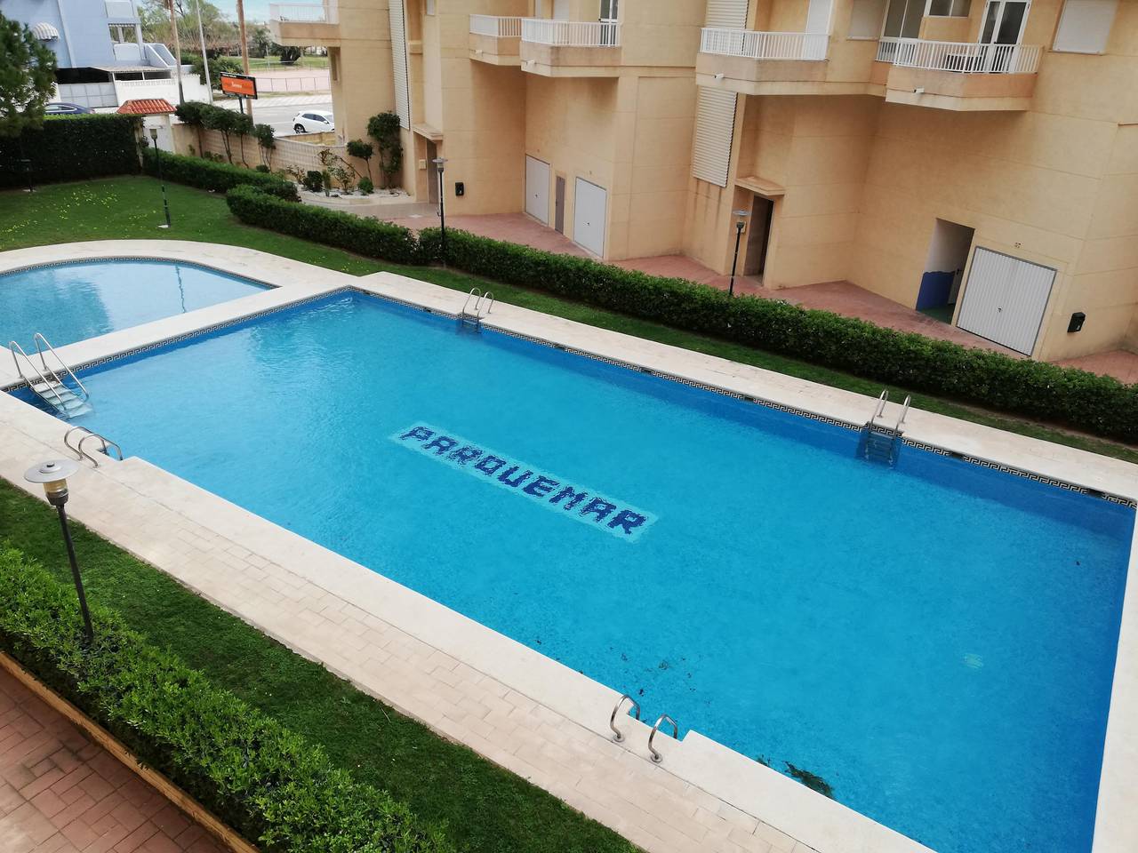 Ganze Wohnung, Bonito apartamento, muy cuidado, con vistas al mar y a la piscina! in Playa Xeraco, Xeraco