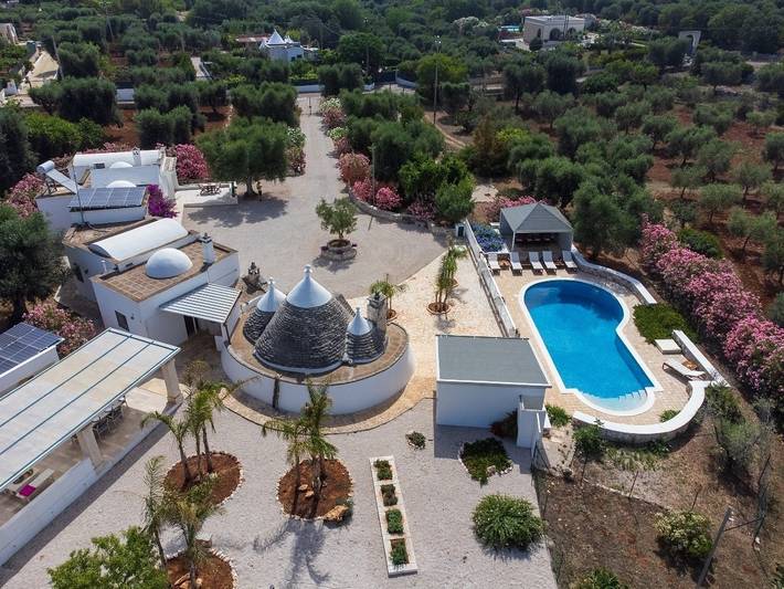 Agriturismo per 10 persone, con terrazza e panorama nonché giardino a San Vito dei Normanni