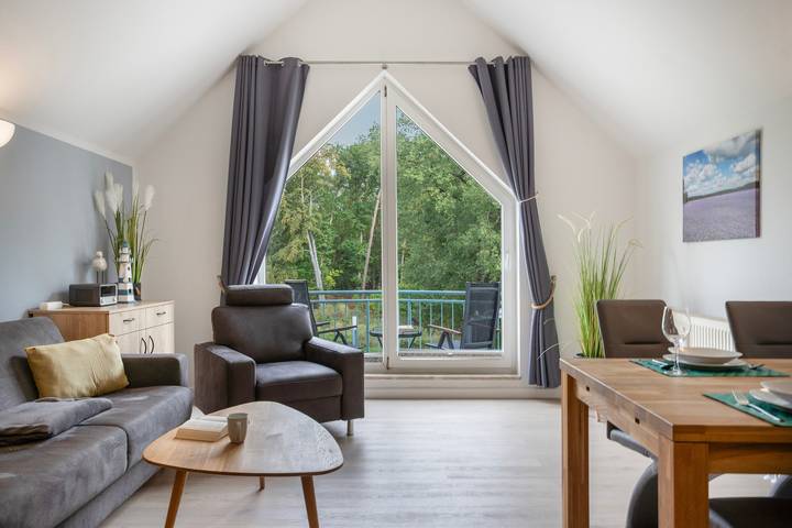 Appartement entier, Appartement « Bernsteinfischer » avec balcon et Wi-Fi in Zempin, Usedomer Norden