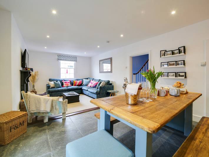 Holiday home for 8 people in Port Isaac