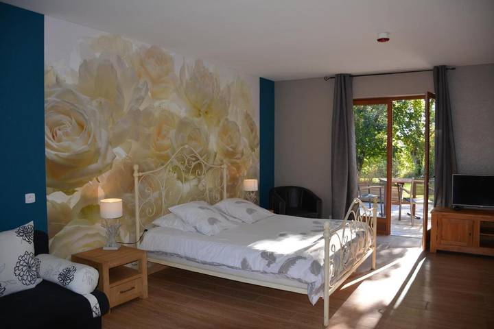 Chambre d’hôte pour 9 personnes, animaux acceptés à Fontaine-lès-Vervins