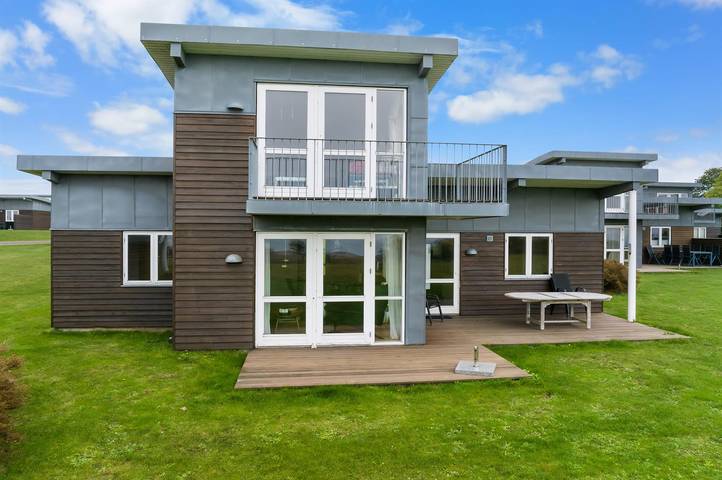 Ferienhaus für 6 Personen, mit Terrasse und Whirlpool sowie Sauna, mit Haustier