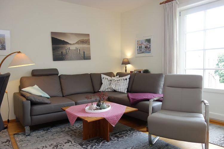 Ganze Wohnung, Ihr Urlaub unter Reet – Gemütliche Erdgeschosswohnung in Wyk in Wyk auf Föhr (Stadt), Wyk auf Föhr