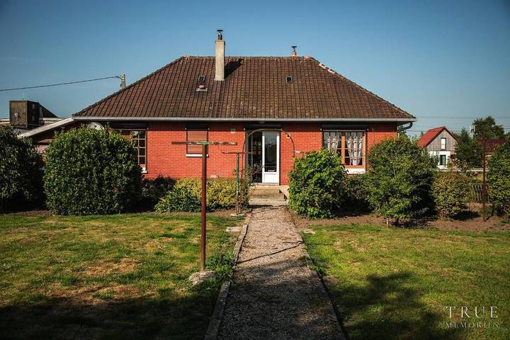 Location de vacances pour 6 personnes, avec jardin ainsi que vue et terrasse dans Lac d'Ardres - 3