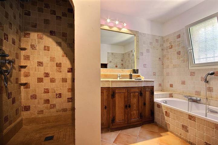 Riviera Provençal House Full of charm with Heated Pool in Vallauris, Mediterranean Coast (France)