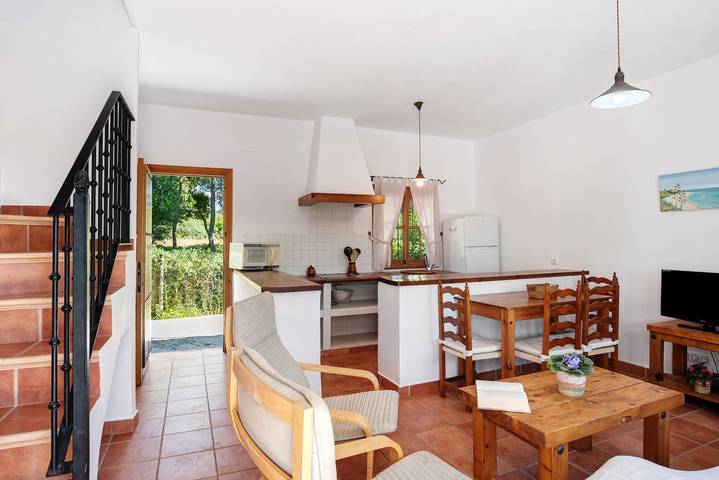 Moderna casa de vacaciones "La Quinta de Maria Luisa 1" en un lugar idílico in Zahora, Barbate
