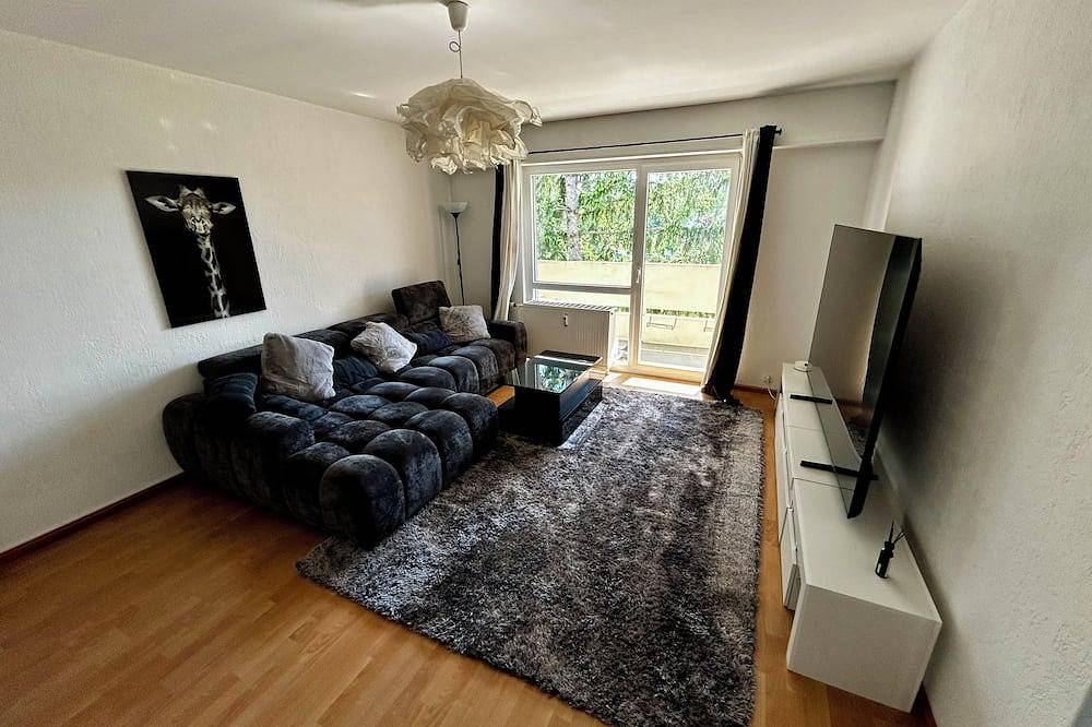 Appartement entier, Cosy appart - Porte de Bâle - Terrasse - Parking - Tram Fr/Ch in Saint-Louis, Région de Mulhouse