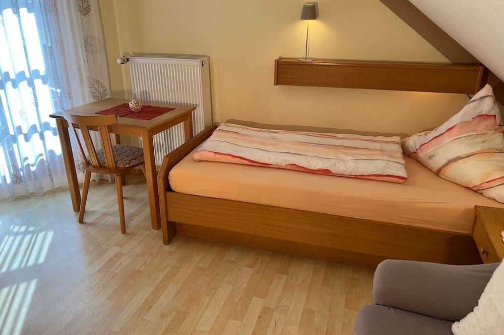 Ganze Wohnung, Ferienwohnung 2 - Ferienwohnungen Wölfel in Pottenstein, Frankenalb