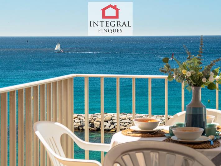Ferienwohnung für 4 Personen, mit Balkon und Terrasse in Calonge