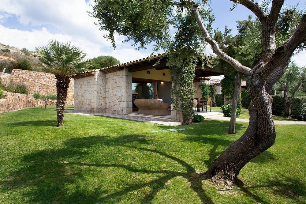 Villa in Capo Coda Cavallo met 3 slaapkamers 6 personen in Capo Coda Cavallo, San Teodoro