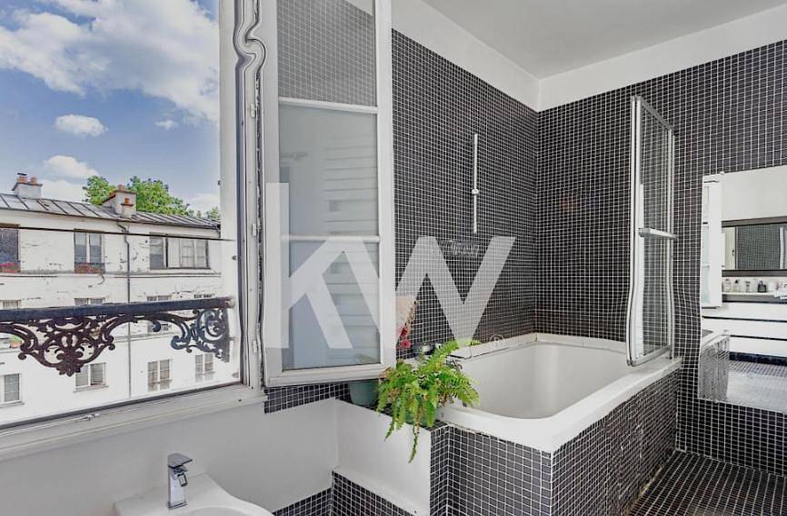 One-Bedroom House in 3e Arrondissement, Paris