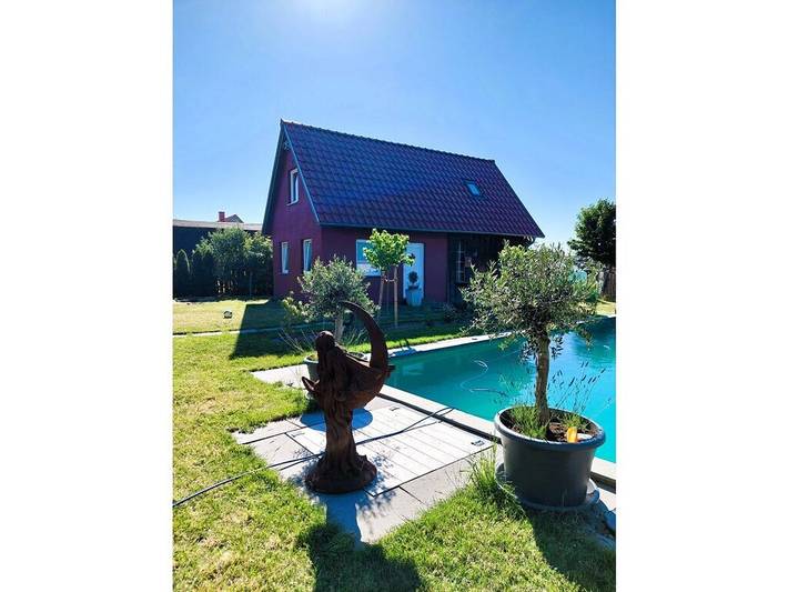 Ferienhaus für 2 Personen, mit Terrasse und Garten in Nossentiner Hütte - 2