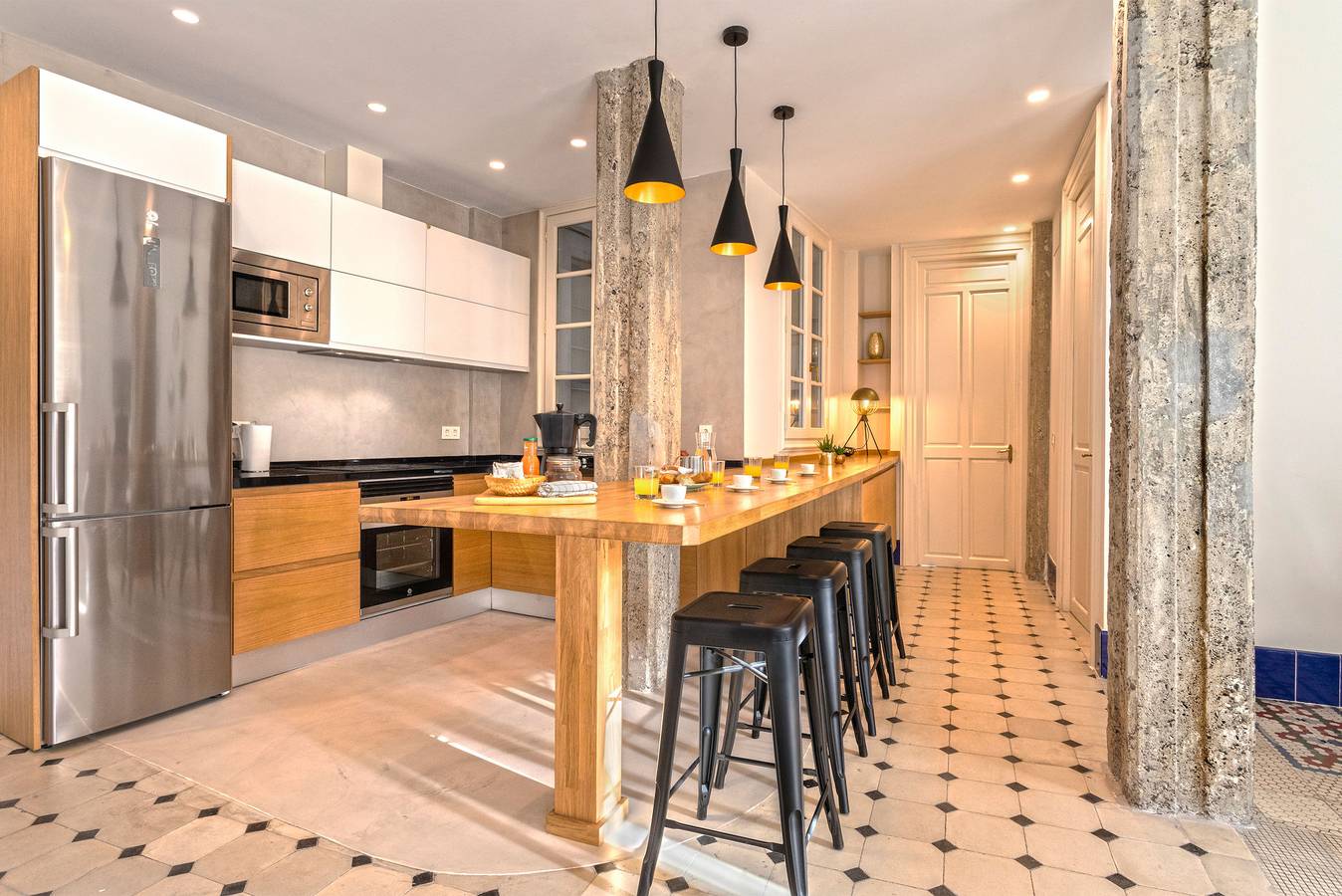 Entire apartment, Genteel Home Cervantes in Málaga Central District, Malaga