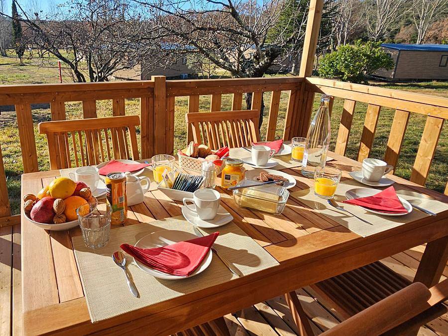 Camping Verdon les Grands Domaines - Mobilhome 4 personas - Mobil home - 35m² - 2 habitaciones - Pmr in Saint-Laurent-du-Verdon, Parc naturel régional du Verdon