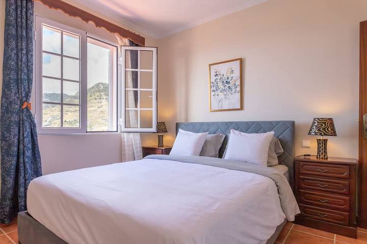 Location de vacances pour 4 personnes, avec balcon/terrasse, adapté aux familles à Caniçal - 3