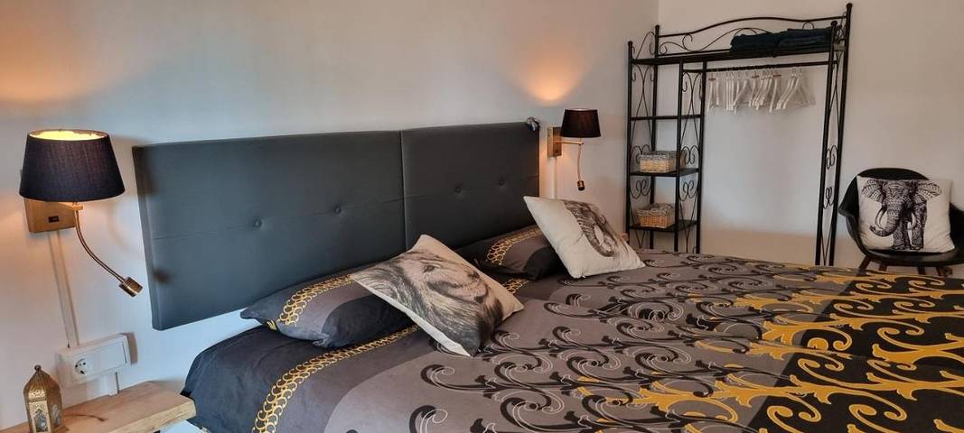 Alojamiento y desayuno para 4 personas, con jardín y jacuzzi en Provincia de Valencia - 2