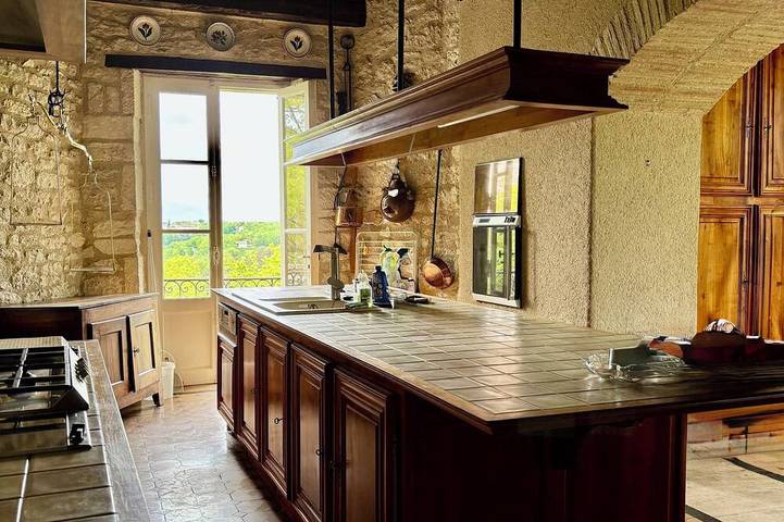 Gîte pour 15 personnes, avec jardin à Montpezat-de-Quercy - 4