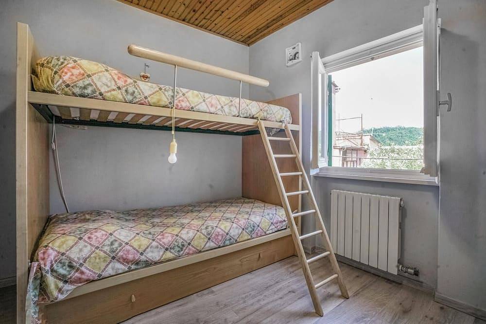 Apartamento entero, Impresionante apartamento en Carro con. in Carro (Village), Carro (Liguria)