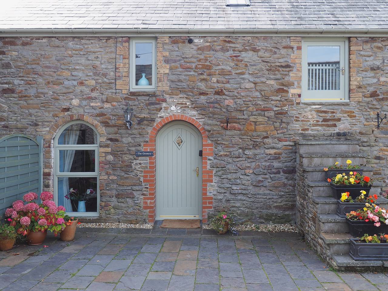 Holiday Rental for 4 People in Swansea region