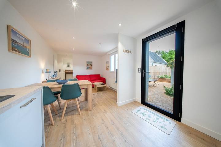 Ganze Wohnung, Ferienwohnung für 4 Personen mit Terrasse in Guidel, Côte des Mégalithes