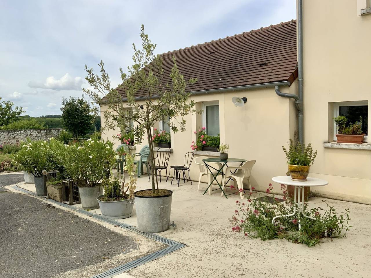 Aux 4 Saisons de Chaton - Chambre Soleil in Vendrest, Seine-et-Marne