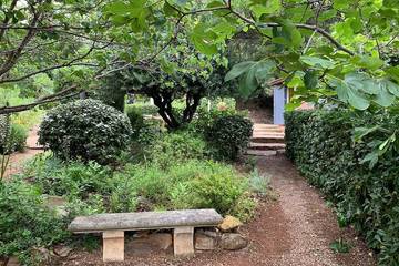 Gîte pour 6 personnes, avec jardin et terrasse dans Plage de Gigaro