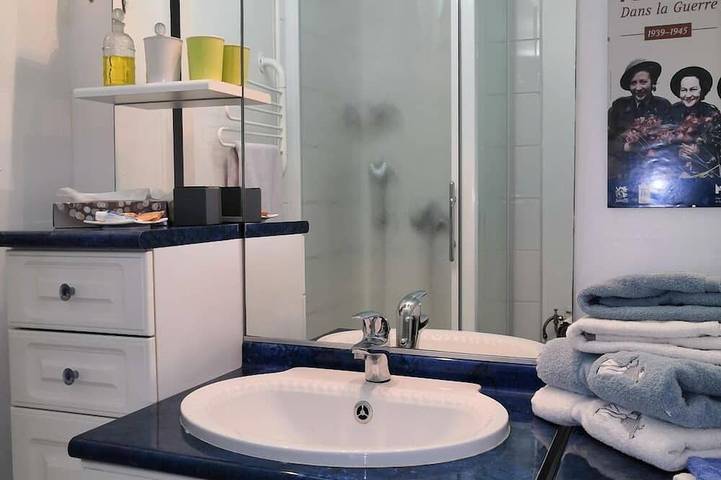 Location de vacances pour 3 personnes, avec jardin et balcon à Saint-Gatien-des-Bois - 3