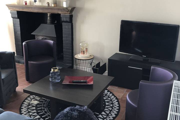 Gîte pour 6 personnes, avec jardin, animaux acceptés à Angrie