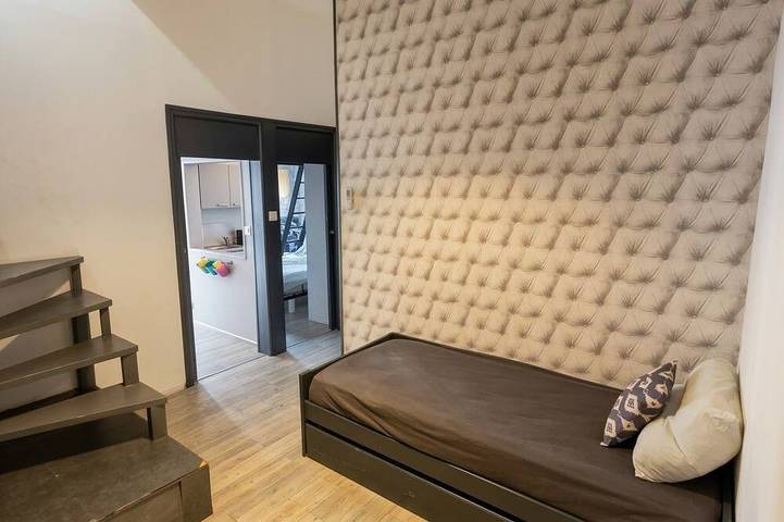Grand logement spacieux en centre ville in Pierrelatte, Région de nyons