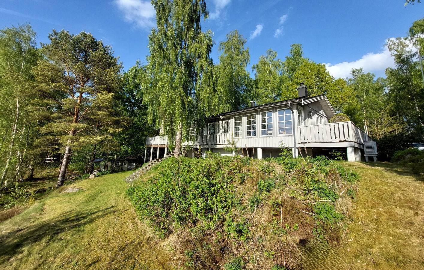 Hus för 10 Personer, med sjöutsikt samt trädgård och terass