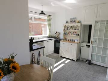 Holiday Rental for 5 People in Lincoln, Lincolnshire, Photo 3