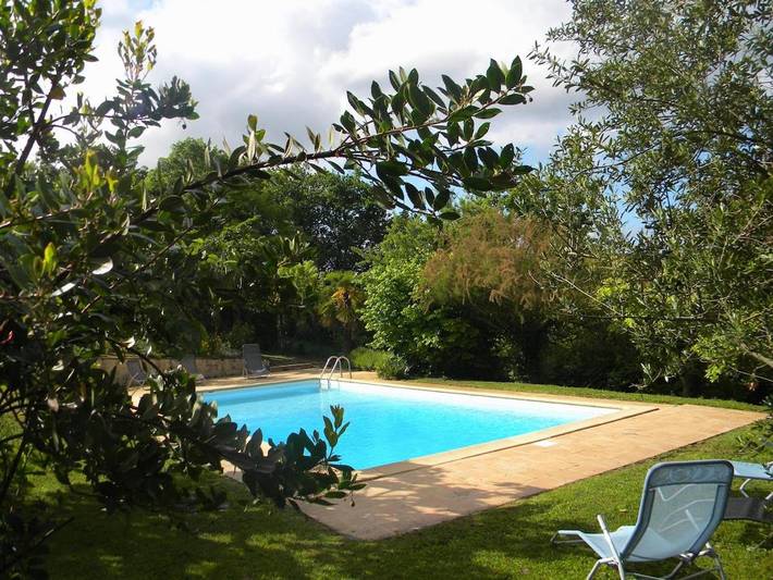 Location de vacances pour 8 personnes, avec piscine et vue ainsi que terrasse et jardin à Dolmayrac (Lot-et-Garonne) - 2