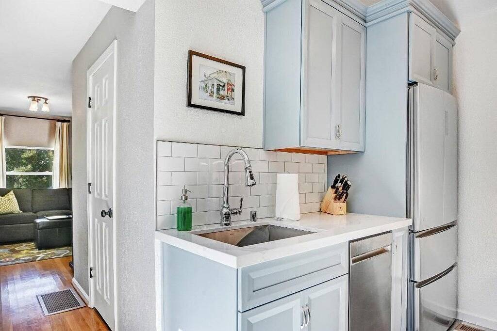 Nettes Häuschen weniger als eine Meile zu im Stadtzentrum gelegenem Napa in Napa, Napa Valley