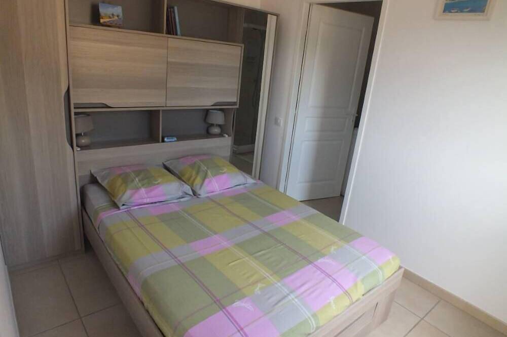 Appartement entier, Charmant T2 dans villa indépendante à seulement 10 mn d'Ajaccio in Alata, Région d'Ajaccio