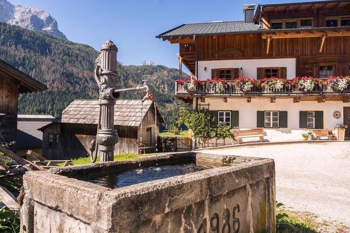 Ferienwohnung für 3 Personen, mit Terrasse und Garten, mit Haustier im Drei Zinnen