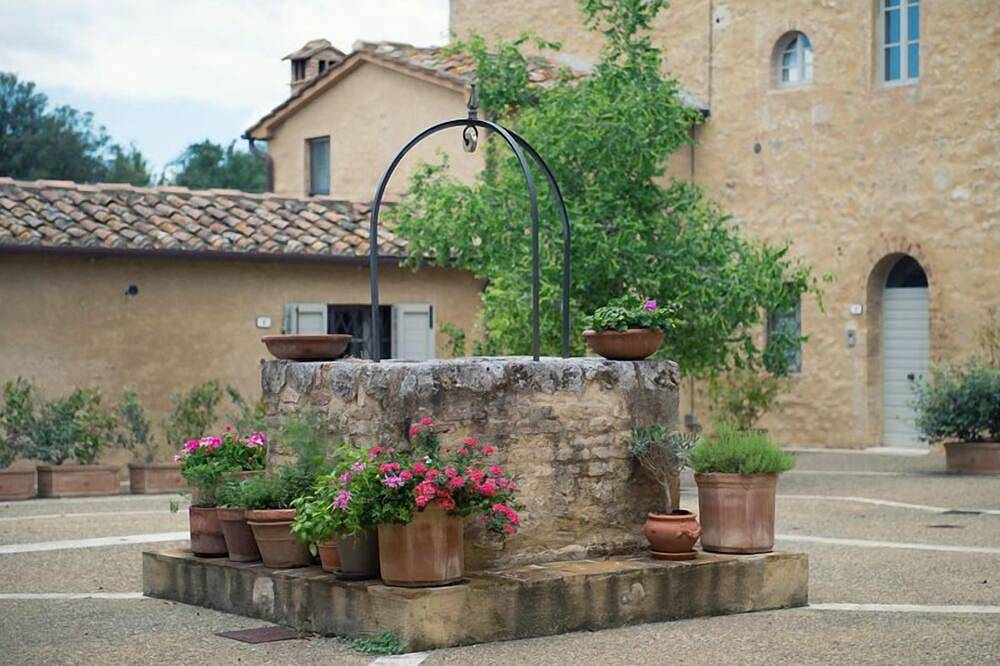 Appartamento intero, La Senesina, Monteriggioni, Siena. In the best countryside of Tuscany ! in Monteriggioni, Chianti