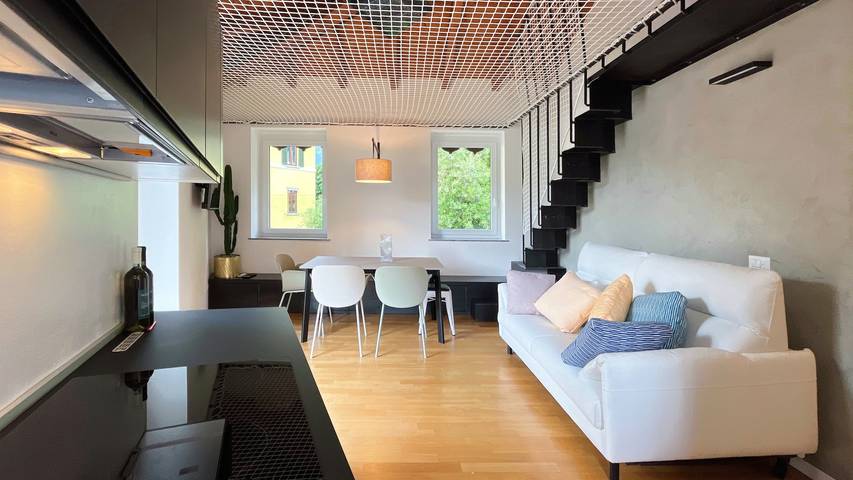 Apartamento de vacaciones para 6 personas, con balcón y vistas al lago - 1