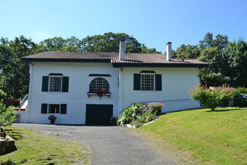 Gure Gostuan - Chambre Bat in Itxassou, Région de Bayonne