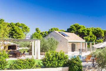 Dom Wakacyjny dla 10 osoby w Povlija, Selca i Sumartin, Brac, Zdjęcie 1