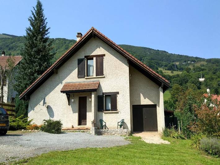 Chalet pour 8 personnes, avec terrasse et jardin