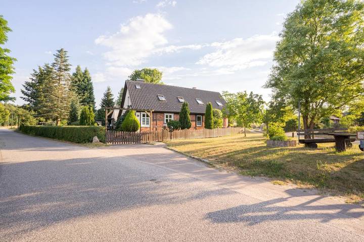 Ferienwohnung für 4 Personen, mit Garten und Ausblick