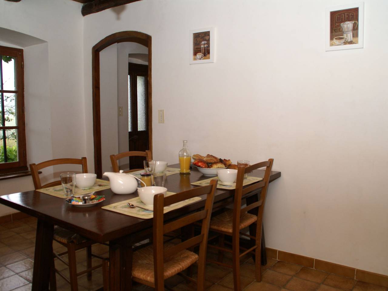 Ferienhaus in Villeneuve am Flussstrand in Villeneuve-d'Allier, Zentralmassiv