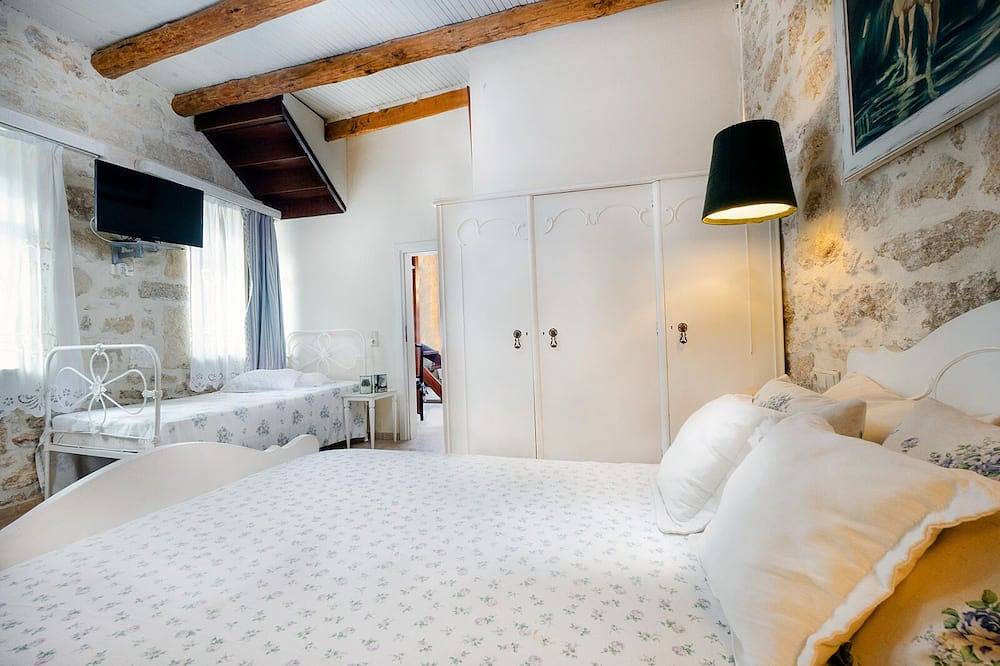 Noble Villa mit 3 Schlafzimmern und privatem Pool in Iraklio-Heraklion und Umgebung