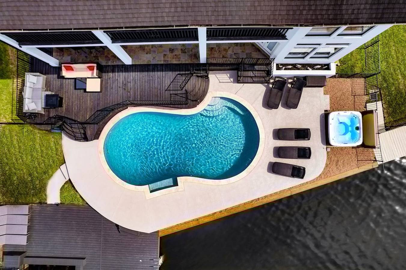 Villa für 15 Personen mit Pool in Lake Conroe