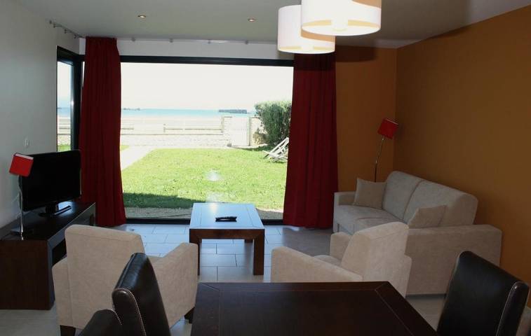 Gîte pour 3 personnes, avec vue et jardin à Saint-Côme-de-Fresné - 2