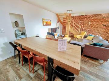 Gîte pour 8 personnes, avec terrasse à Saint-Amand-sur-Sèvre