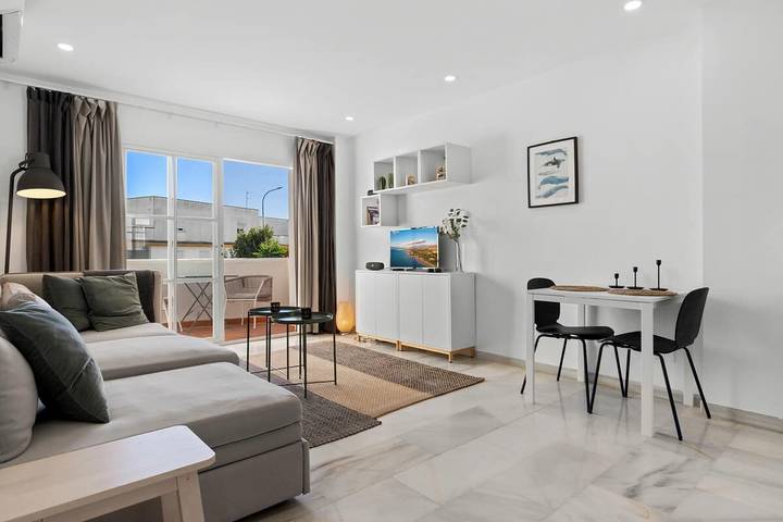 Ganze Wohnung, Retreat in Torremolinos by Costarentals in Montemar Torremolinos, Torremolinos
