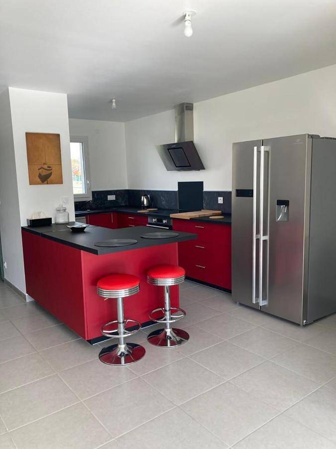 Location de vacances pour 6 personnes, avec jardin dans Essarts-en-Bocage - 3