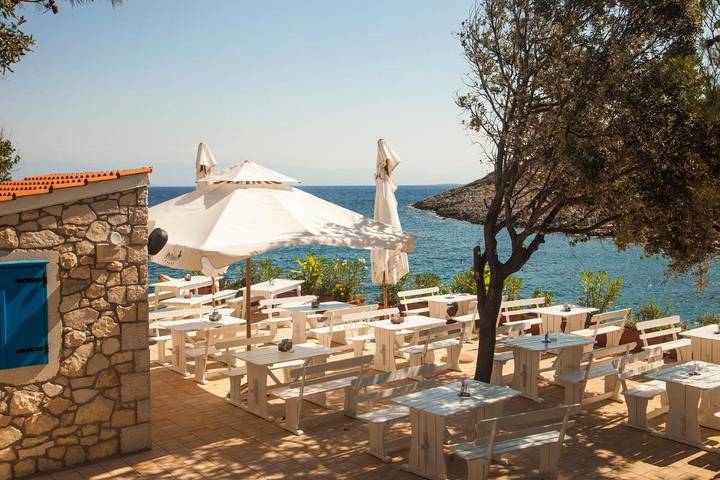 Camping pour 6 personnes, avec terrasse et jardin dans Losinj - 4