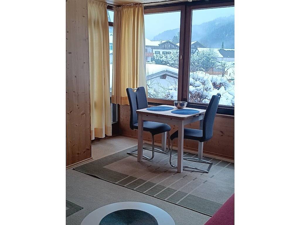 Ferienwohnung in Ettal mit Schwimmbecken in Ettal, Bayerische Alpen